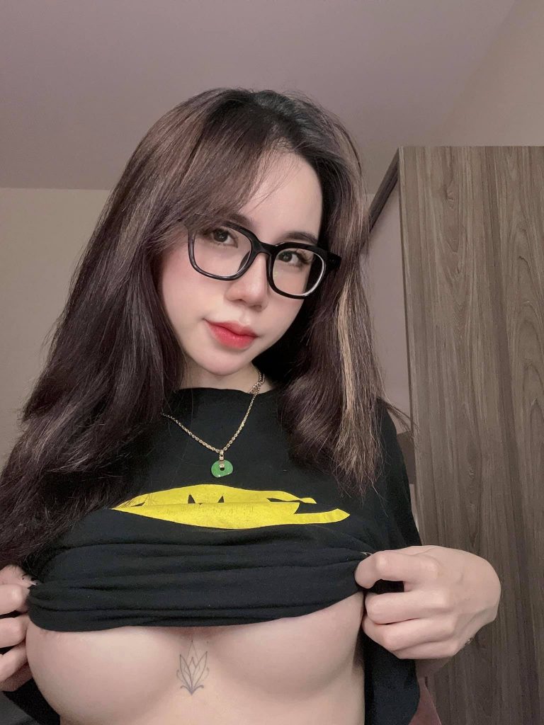 Link Xem Full Ảnh Sex Chibi1311 Onlyfans Leak Mới Nhất 2024