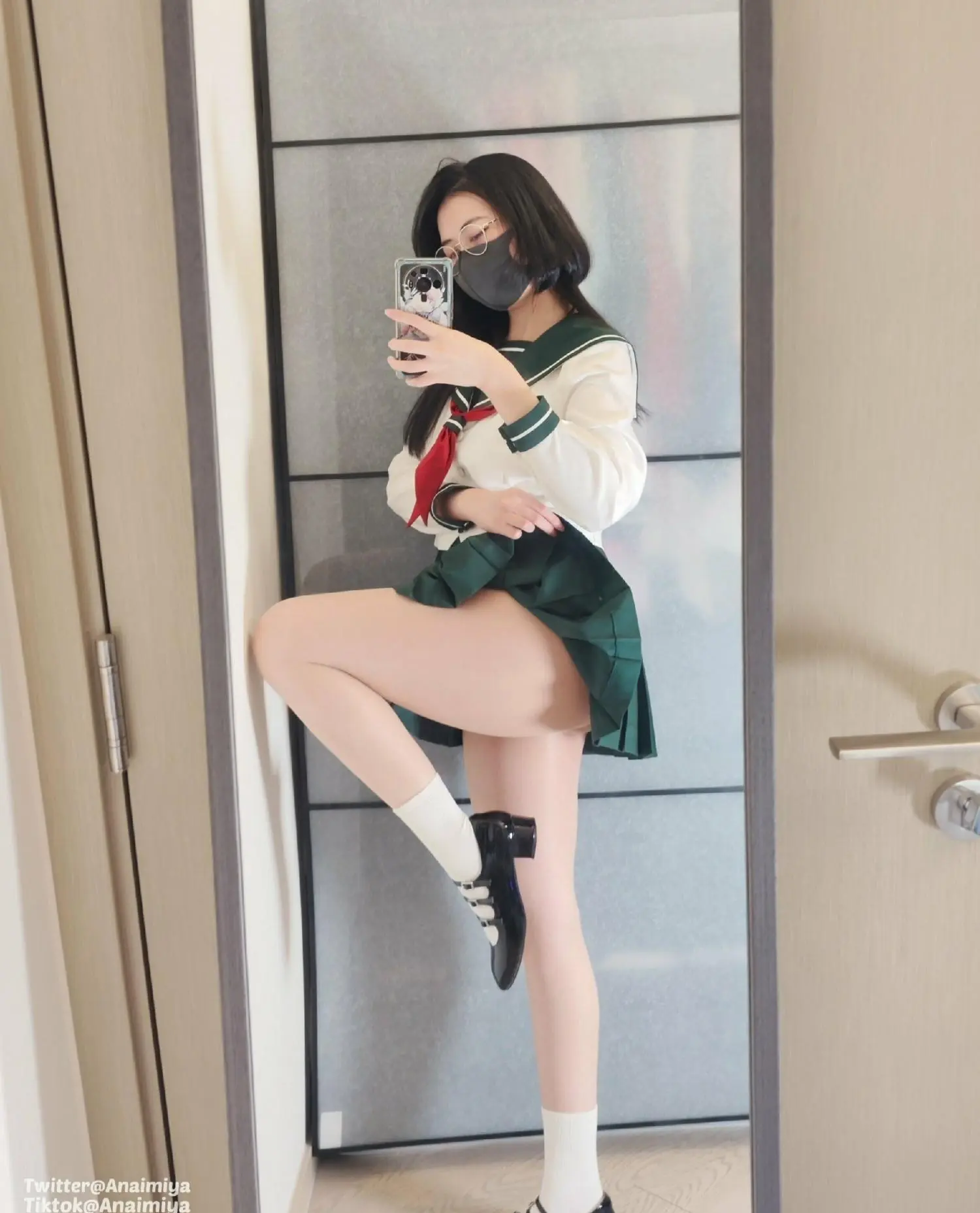 Trọn Bộ Ảnh Sex Anaimiya Thủ Dâm 18+ Show Nude Leak Onlyfans Full HD